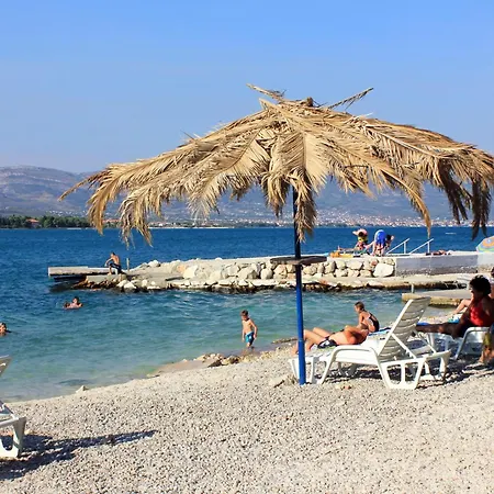 Διαμέρισμα With Parking Space Zedno, Ciovo - 23279 *