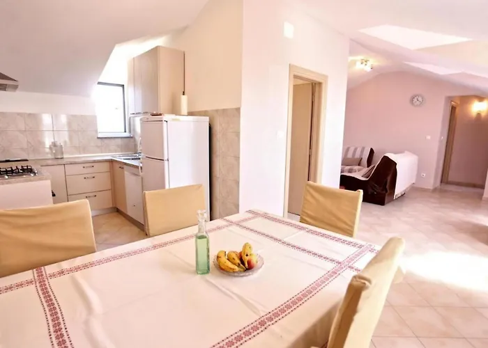 With Parking Space Zedno, Ciovo - 23279 Appartement *